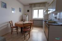 Apartment mit Balkon