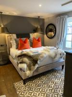 The Cocktail Lounge at Cheshire Boutique Bathhouse - B&B Nantwich