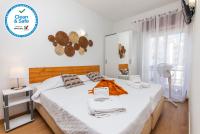 Tweepersoonskamer met 2 Aparte Bedden en Eigen Badkamer