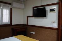 Interior Queen Room