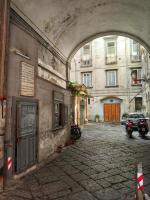 GREGORIUS CHIRINGUITO - B&B Napoli