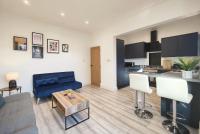 B&B Manchester - Lindsay House - South Manchester Stylish Townhouse With Free Parking - Bed and Breakfast Manchester