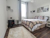 B&B Cardiff - Whitchurch 1 Bedroom Apartment - Bed and Breakfast Cardiff