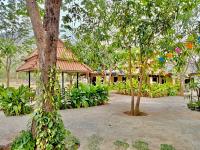 Erawan Guesthouse - Chambres d’hôtes Paksé