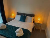 B&B Exmouth - Number 15 Luxurious Two Bedroom Apartment - Bed and Breakfast Exmouth