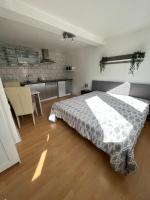 B&B Calden - Zimmer Am Wasser - Bed and Breakfast Calden