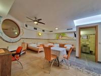 Economy Quadruple Room with Private Bathroom - Basement