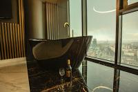 Wanna na 20 piętrze, City View, Hanza Tower - Chambres d'hôtes Szczecin