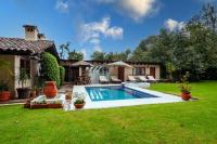Gran Casa en Avándaro con Alberca - B&B Valle de Bravo