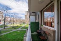 Modern Karpos Apartments - Bed and Breakfast