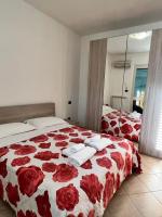 B&B San Benedetto del Tronto - Spazioso appartamento piano terra vicino mare - Bed and Breakfast San Benedetto del Tronto