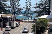 B&B Terrigal - The Retreat Terrigal 3bed 100m to beach - Bed and Breakfast Terrigal