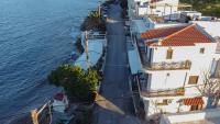 The Island House By Plakalona Villas & Apartments - Chambres d’hôtes Móchlos