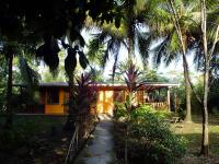 Cabinas Caribe Luna - B&B