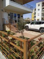 CHRISTINA'S GARDEN HOUSE - B&B Peraía