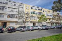 Cozy and Sunny Family Apartment - Bed and Breakfast Lissabon