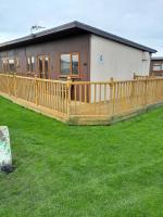 B&B Mablethorpe - Lovely 2- bed holiday chalet perfect getaway 5 wa - Bed and Breakfast Mablethorpe