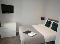 B&B Watford - Walton Suites - Bed and Breakfast Watford