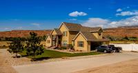 Moab Desert Home, 4 Bedroom Private House, Sleeps 10, Pet Friendly - B&B Moab