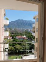 Thalia Apartment in Kalamata, 15' walk from the city center and the beach - Chambres d’hôtes