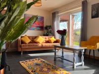 Healing Pastures Farm - B&B Llanbrynmair