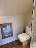First floor Pad Carterton near Burford - B&B
