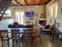 Themis apartment - Bed and Breakfast Áyios Dhimítrios