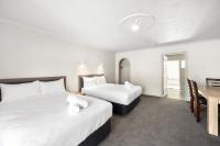 Studio mit Whirlpool