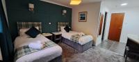 B&B Kinlochleven - MacDonald Hotel & Cabins - Bed and Breakfast Kinlochleven