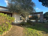 Villa grande piscine et jacuzzi Jardin sans vis-à -vis, très calme - Chambres d'hôtes Cholet