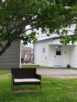 Alma’s Cape Shore Cottage! Your home away from home! - Ferienwohnung