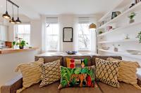 B&B London - 4 Bed Duplex Garden Views - Bed and Breakfast London