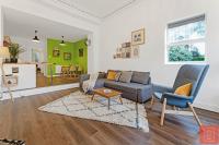 Cheerful Stays: Spacious Flat in Vibrant Leith - Ferienwohnung Edinburgh
