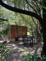 Studio@Mimburi. Eco-luxe studio and amazing views! - B&B Burrapine