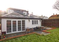 Coach House - Bed and Breakfast Gosport