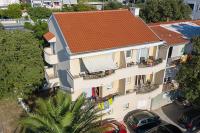 Apartment in Tucepi with terrace, air conditioning, WiFi, washing machine 202-3 - B&B
