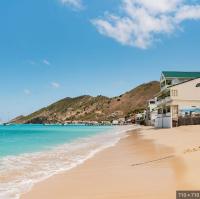 Deux pièces sur la belle plage de Grand Case - B&B
