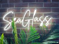 Sea Glass Cottage - Luxury hotel style 3 bed with hot tub - B&B Seaham