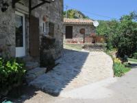LA BOMBINE - B&B