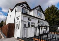 Casa Lobo's Beautiful Suites Apartment 1 free offroad parking - B&B Fallings Park