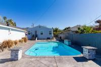 San Fernando Pool home + Large Private Guest House - B&B Saint Charles