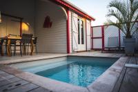 B&B Deshaies - Caraïbes Cottage Grenat piscine privée 900m de Grande anse - Bed and Breakfast Deshaies