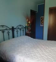 Dreibettzimmer mit Bad