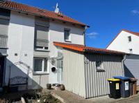 Nice House, 5 rooms, garden, free parking, SmartTV - B&B