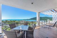 Whitsunday Blue Penthouse with the best views in Airlie Beach - B&B Airlie Beach