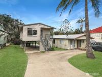 B&B Emu Park - Sea Breeze On Archer! - Bed and Breakfast Emu Park