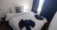 Casa Mercedes 2 bedroom apartment Where beach and city meet BY NAMASTE ELITE - Chambres d'hôtes Torremolinos