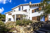 Catalunya Casas Exceptional Villa with sea views only 1800m to beach! - Bed and Breakfast El Vendrell