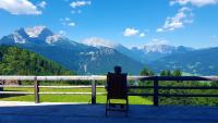 B&B Berchtesgaden - 2 Bergpanorama mit Blick ins Tal für absolute Nichtraucher - Bed and Breakfast Berchtesgaden