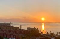 Ático Alborán - B&B Benalmádena